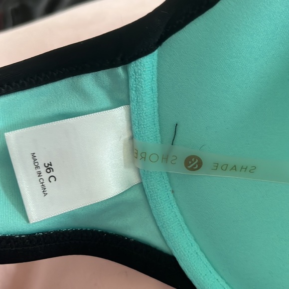 Turquoise bikini top so cute for summer - Picture 2 of 4